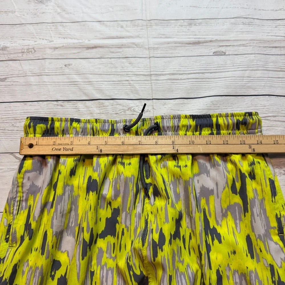 SPYDER Swim Shorts Suit Trunks Black Yellow Geometric Boys Size‎ XL Men's Size S